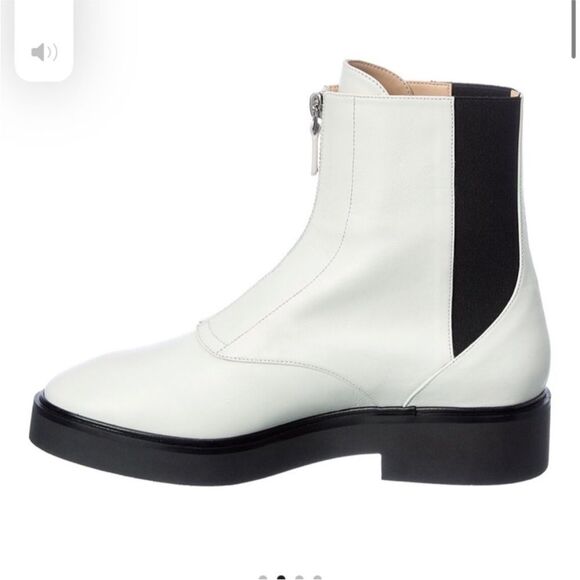 Stuart Weitzman NWT Lodge Zip Leather Bootie $695 - Picture 5 of 6